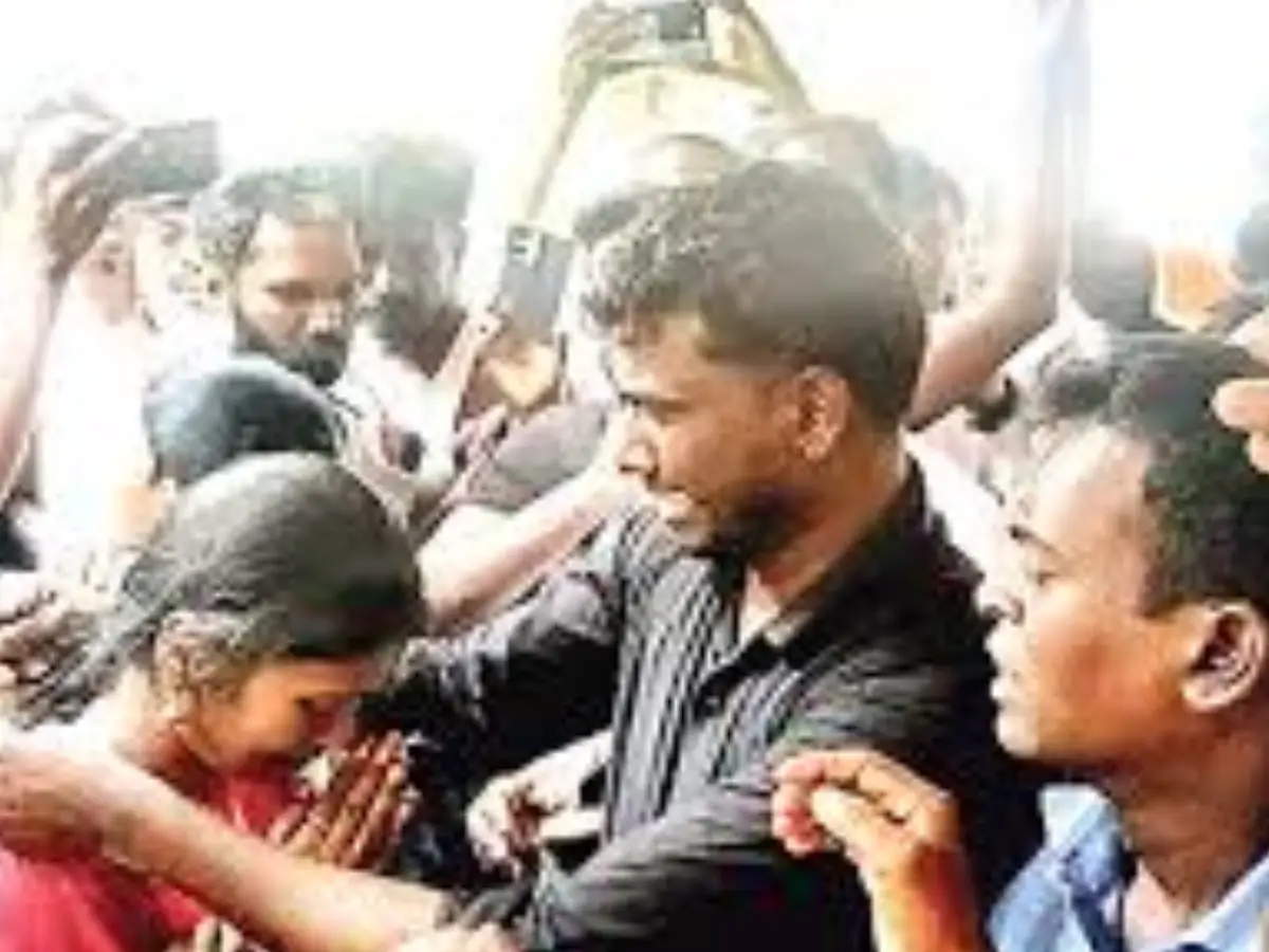 The incident of a son getting married in front of his father's dead body took place in Cuddalore district of Tamil Nadu