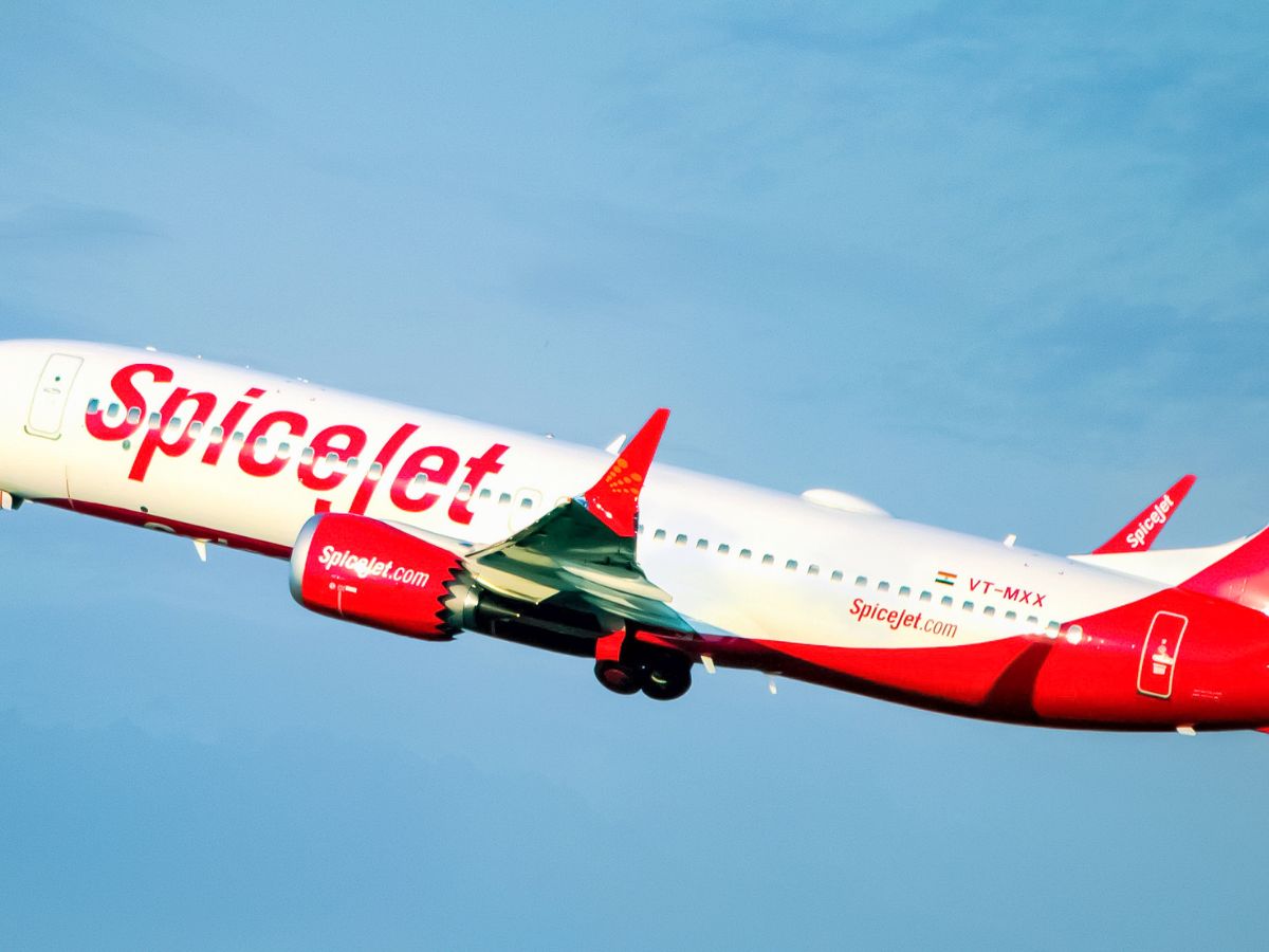 Did a major accident happen to a Shamshabad-Tirupati flight