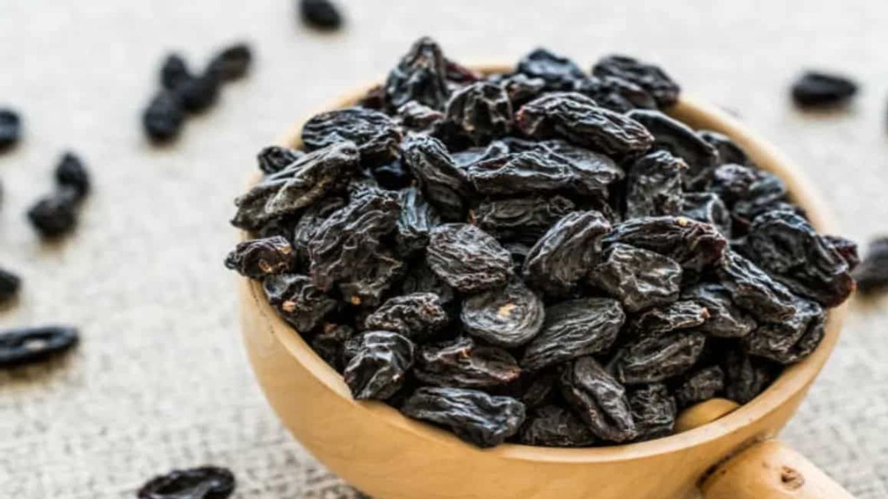 Unlock Radiance and Wellness with the Magic of Black Raisins