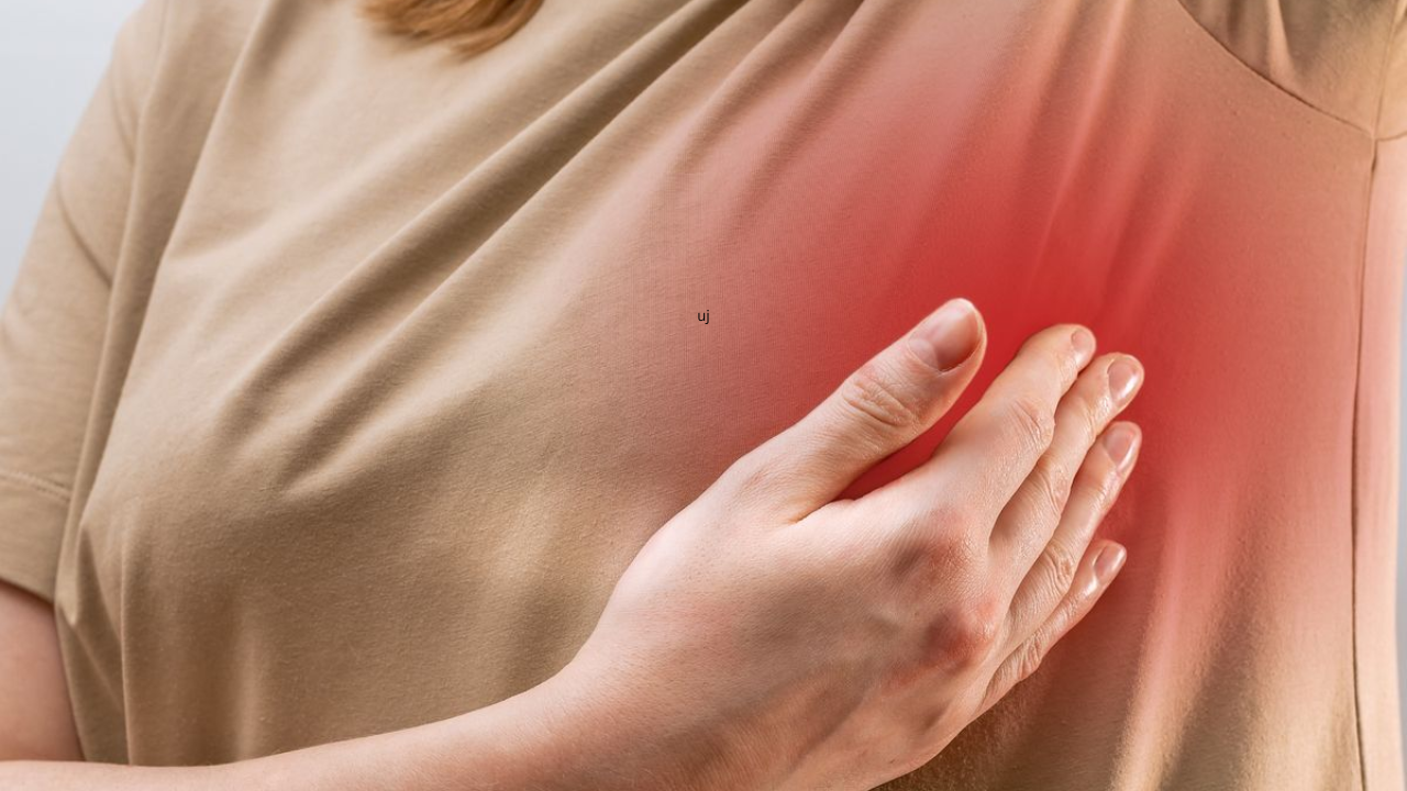 Early Signs of Breast Cancer Women Should Never Ignore