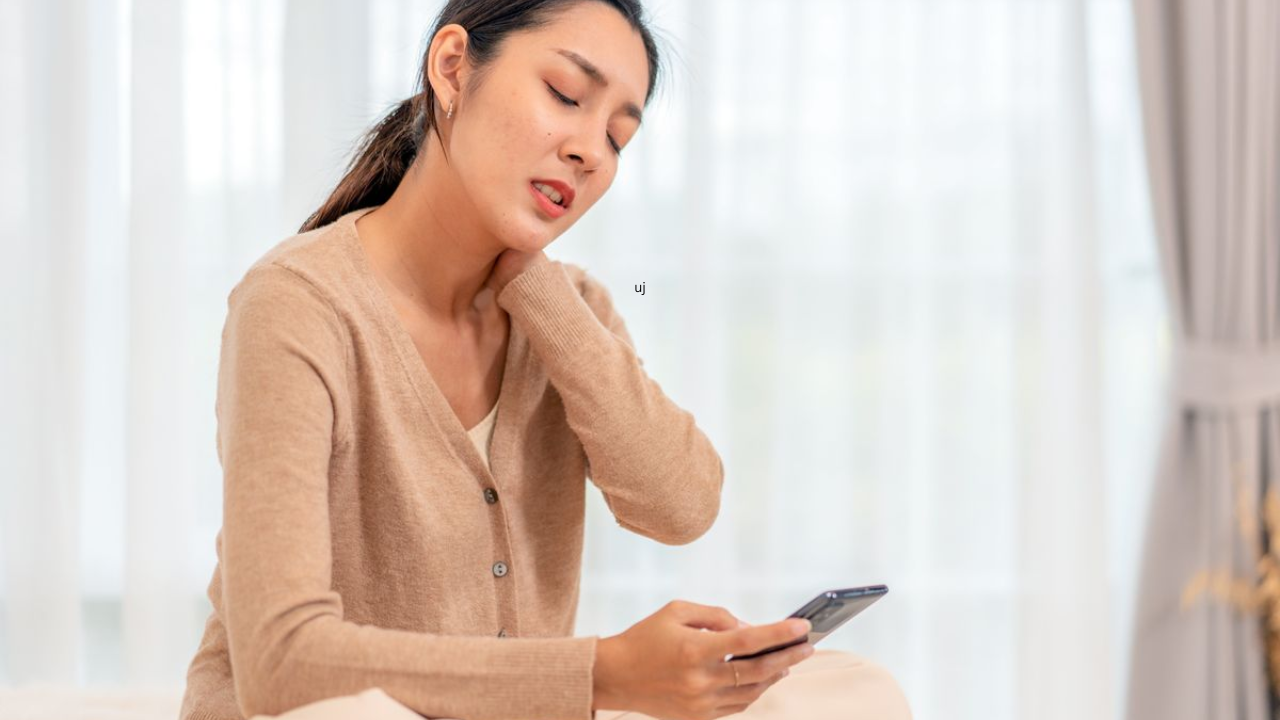 Here’s Why Your Neck and Shoulders Feel Stiff and Painful
