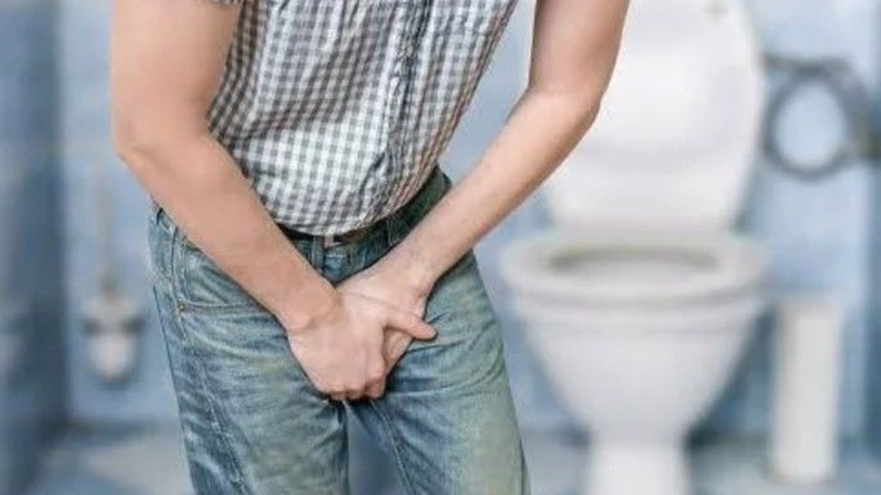 Is Urinating During a Shower Harmful? Here’s What Health Experts Say