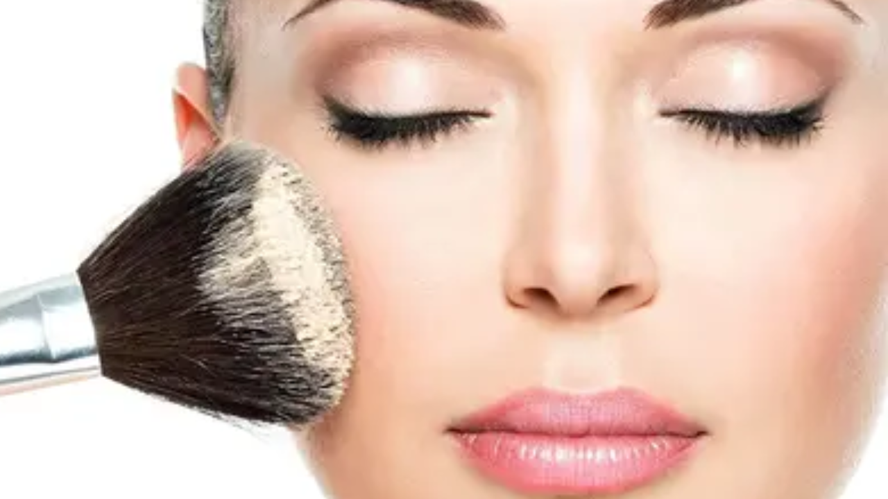 Can Face Powder Cause Cancer? Experts Share Important Advice