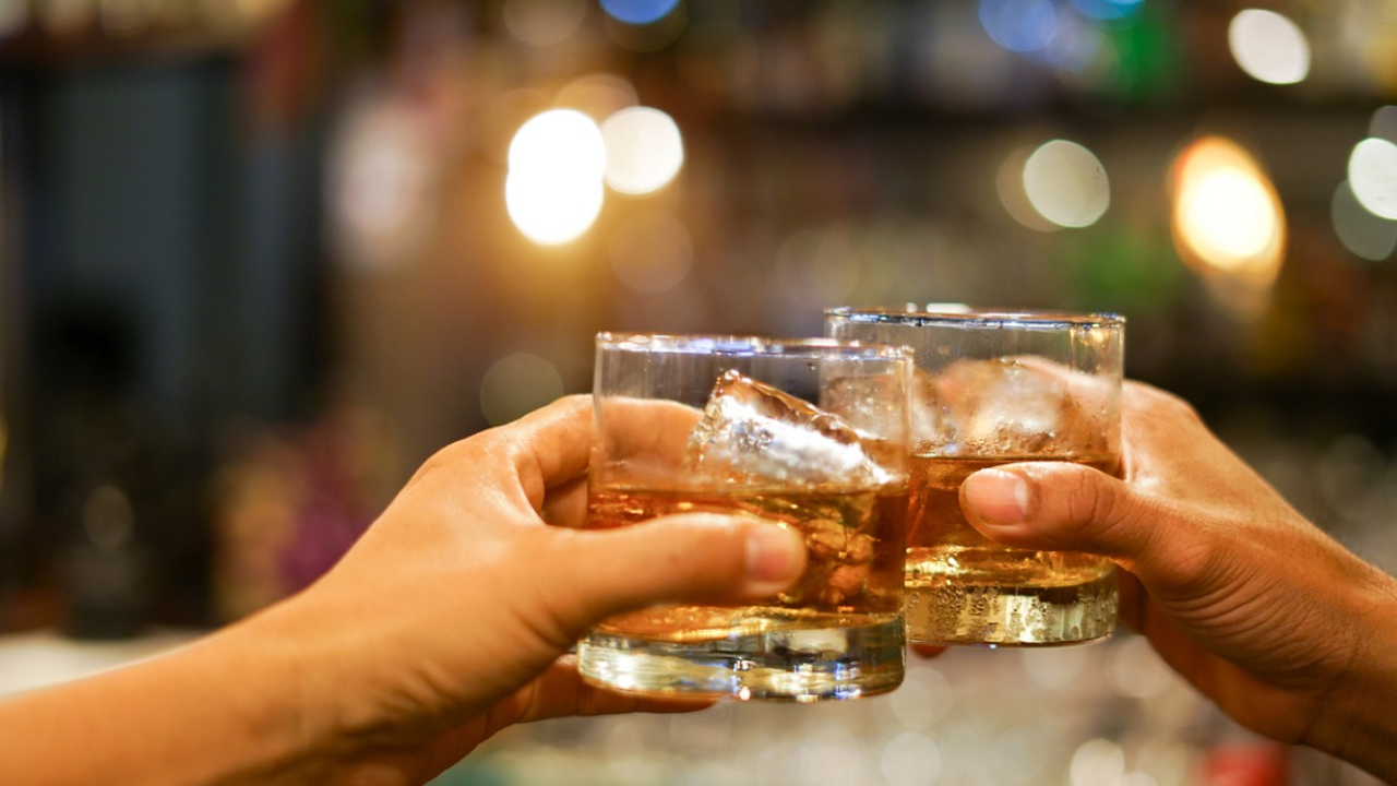 New Report Reveals Growing Alcohol Use Across Genders