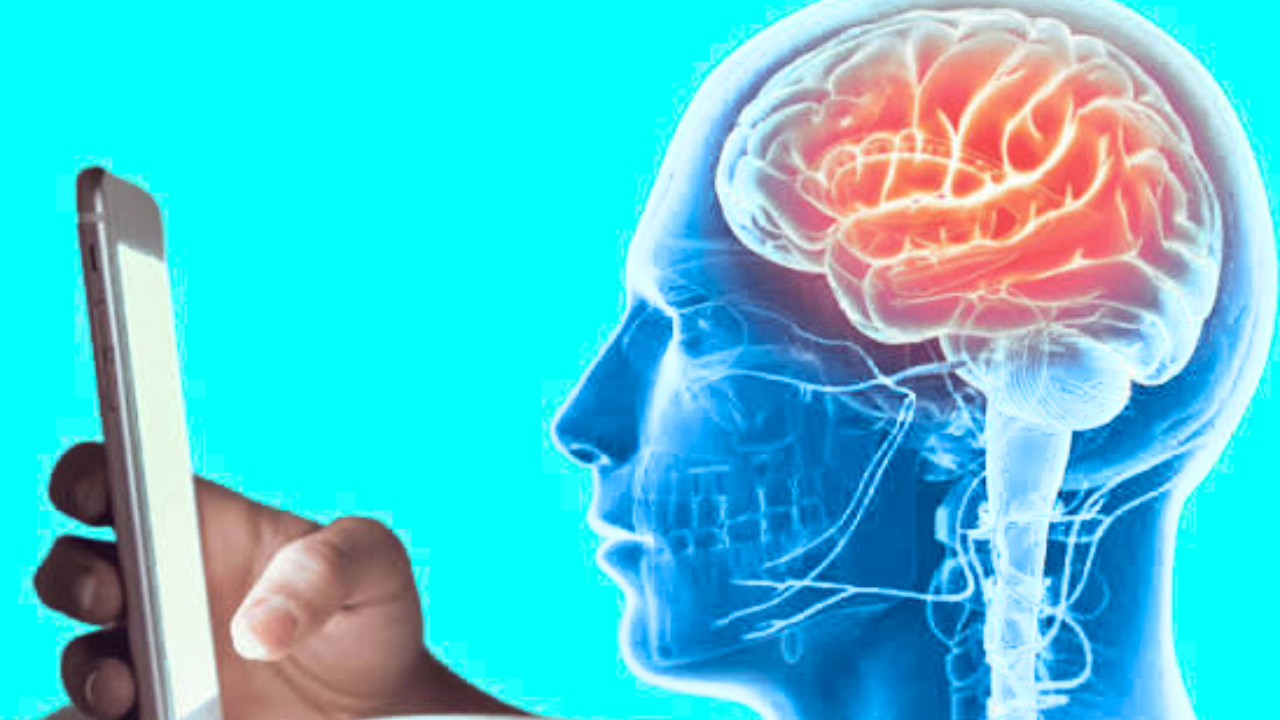 Using Your Phone All Day? Beware of 'Smartphone Brain'
