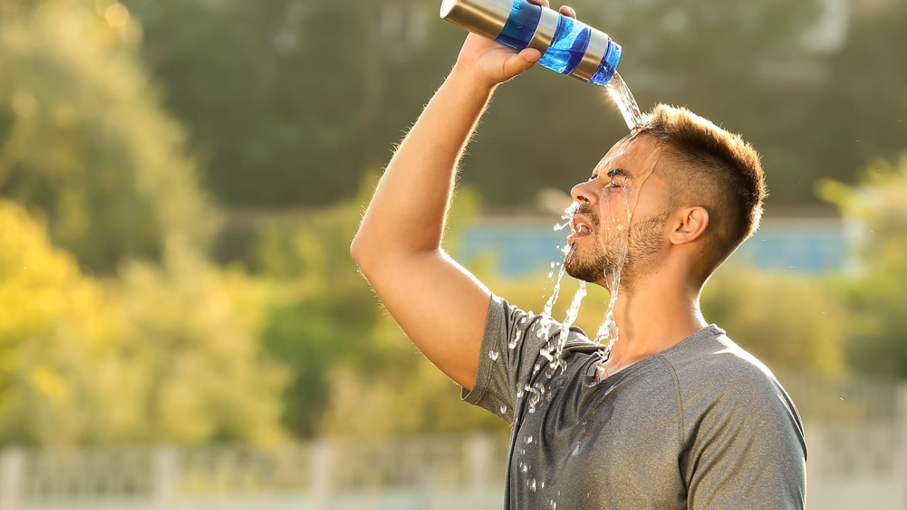 Beat the Heat: Choose the Right Clothes for the Weather