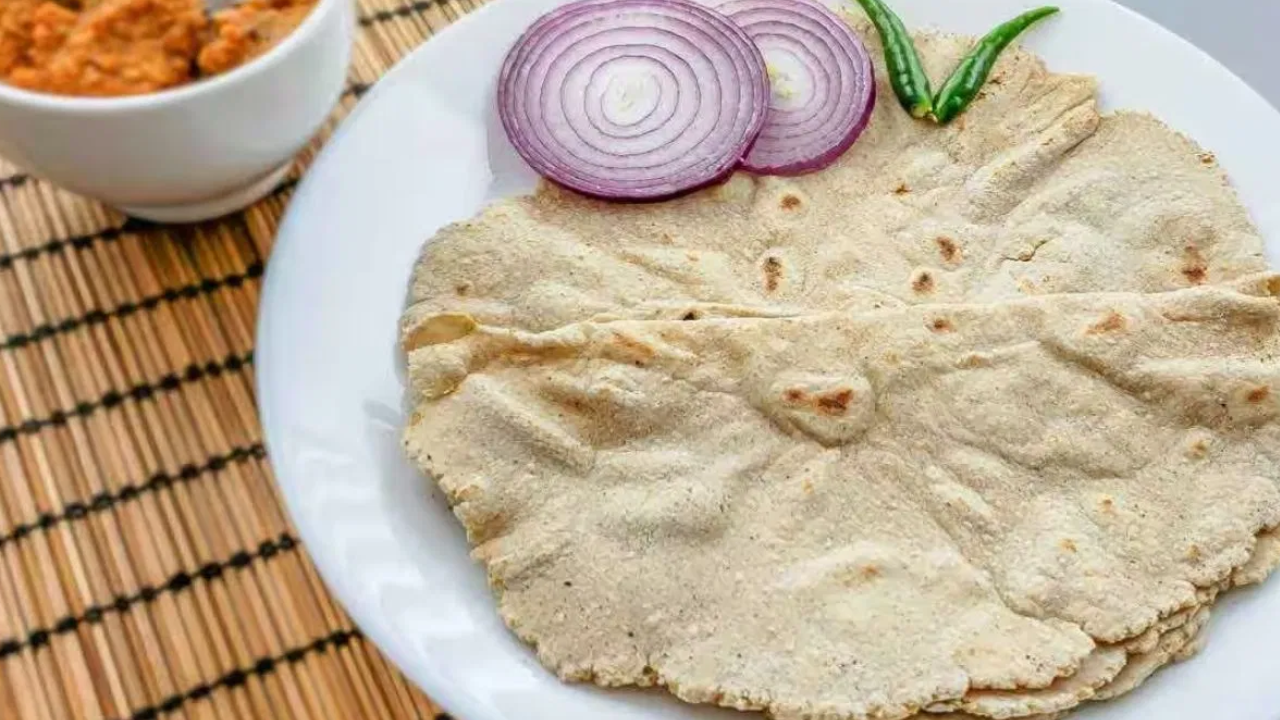 Eating Jowar Roti Every Night: How It May Affect Your Health