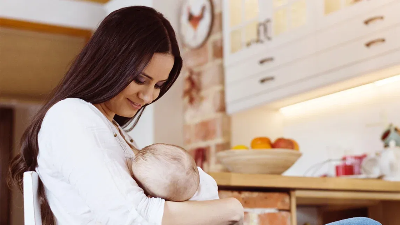 Declining Breastfeeding: How Work and Lifestyle Pressures Affect Mothers