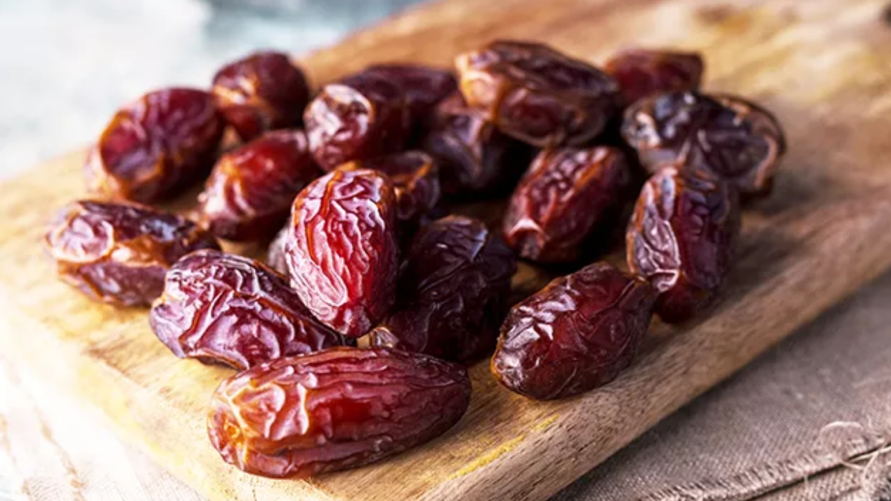 Dates in Rainy Season: Health Benefits You Should Know