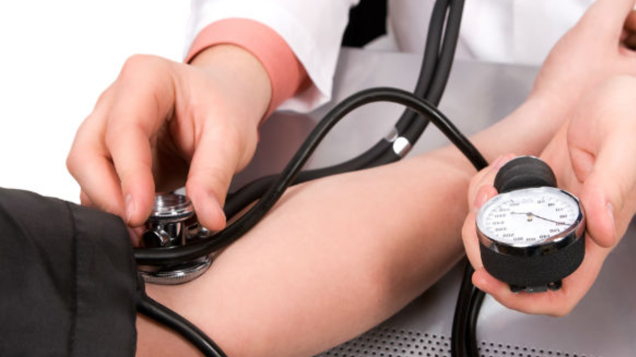 Low BP Symptoms: Know the Causes and When You Should Seek Medical Help